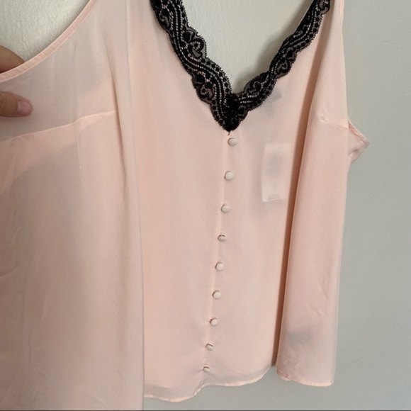 Torrid Peach Blush Pink button front Camisole Black Lace SZ 00 - Picture 2 of 9